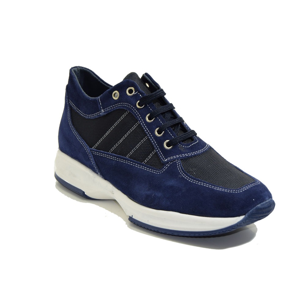Scarpe pianta larga