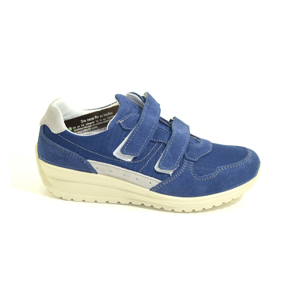 Scarpe donna con strappo