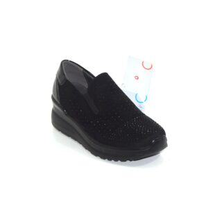 Scarpa con pianta larga
